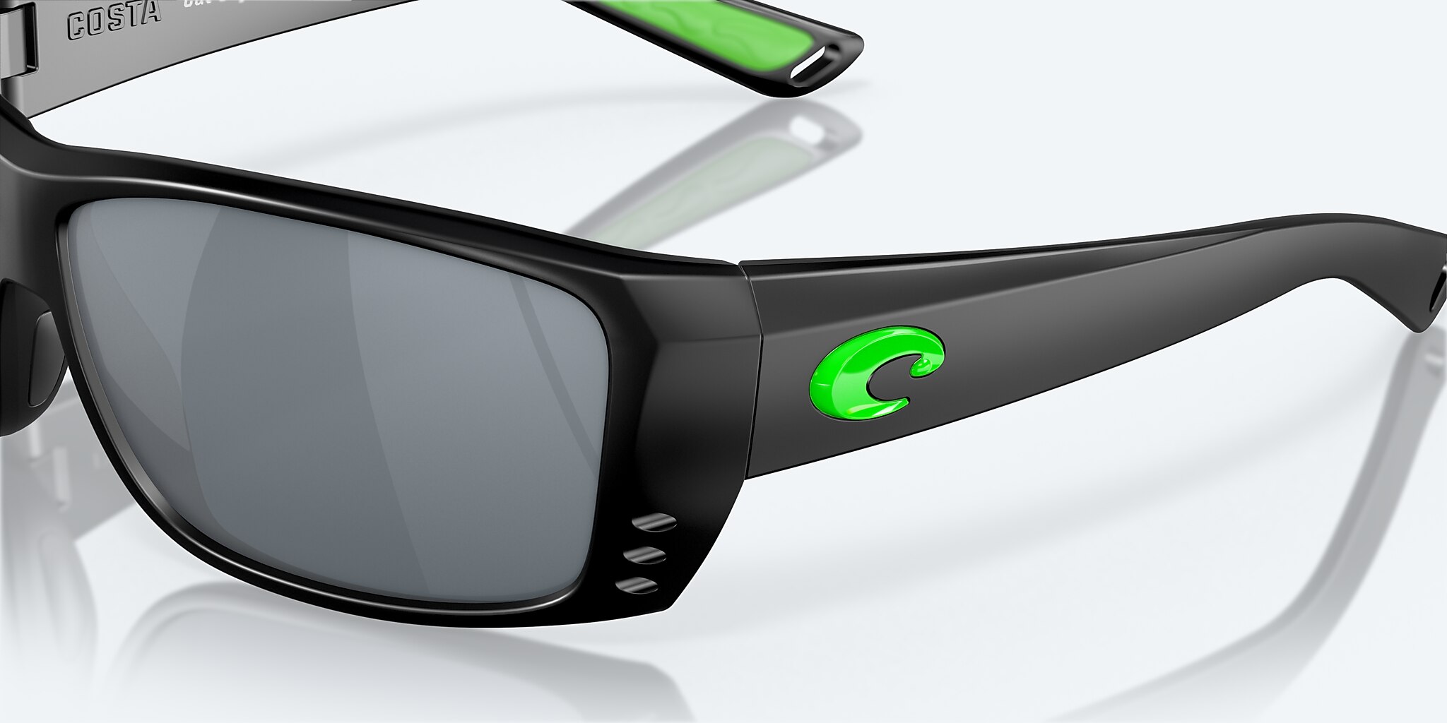 Sunglasses Costa Cat Cay M (61-10) with Gray Silver Mirror lens and Matte Black Green Logo frame Image 6 of 7