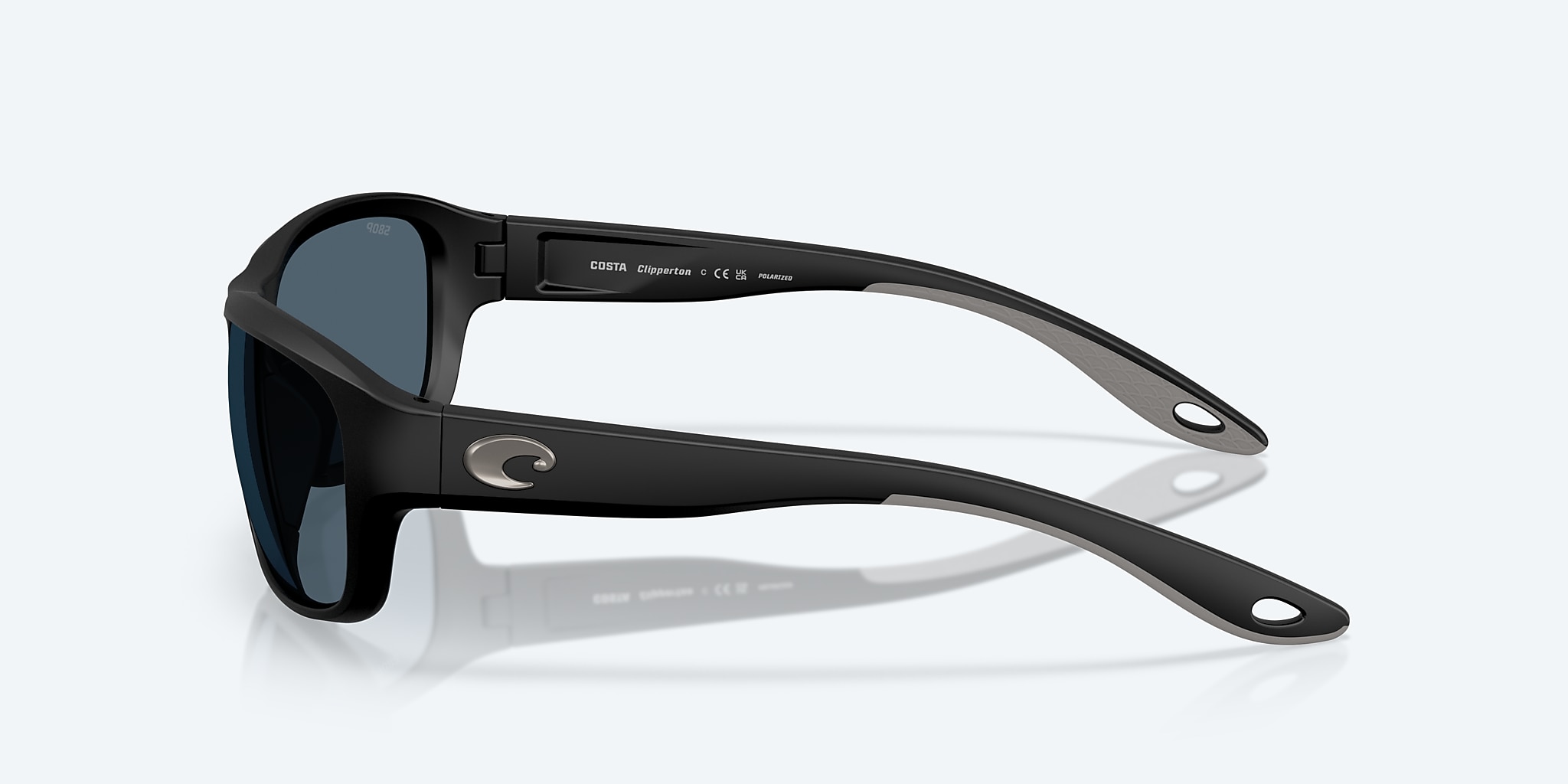 Sunglasses Costa Clipperton M (58-18) with Gray lens and Matte Black frame Image 3 of 7 Sunglasses Costa Clipperton M (58-18) with Gray lens and Matte Black frame Image 3 of 7