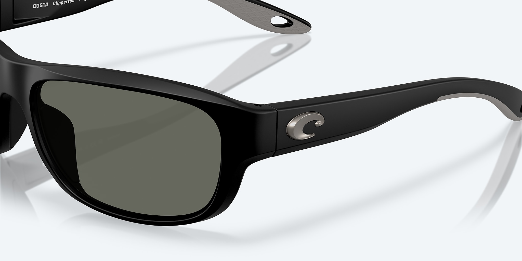 Sunglasses Costa Clipperton M (58-18) with Gray lens and Matte Black frame Image 6 of 7 Sunglasses Costa Clipperton M (58-18) with Gray lens and Matte Black frame Image 6 of 7