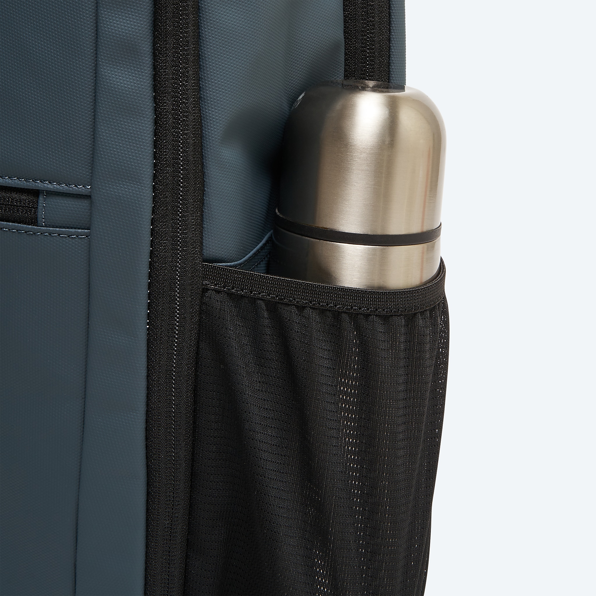 Accessories Shark Costa Seeker 25L Backpack Image 4 of 6 Accessories Shark Costa Seeker 25L Backpack Image 4 of 6