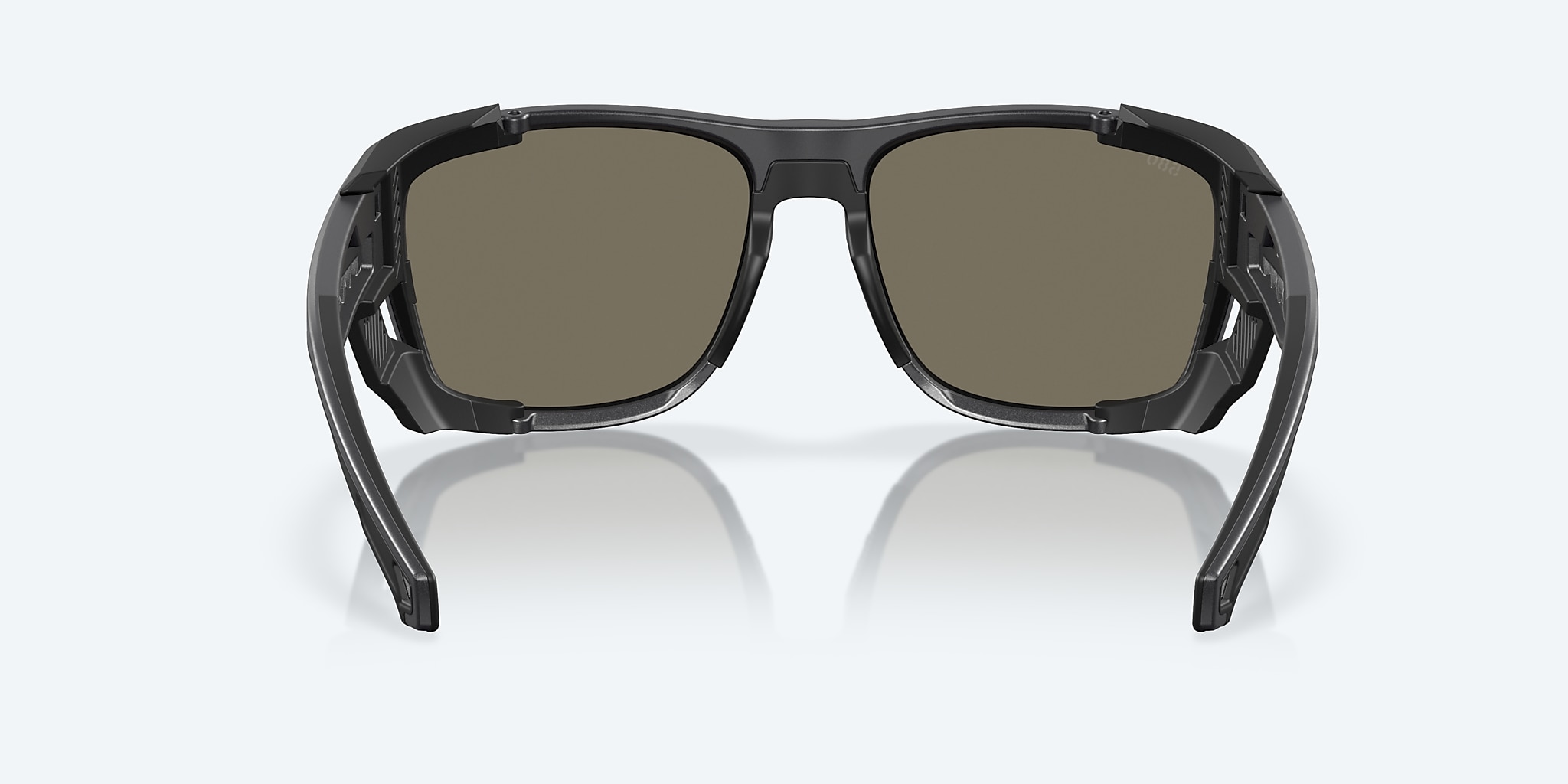 Sunglasses Costa King Tide 6 XL (58-17) with Blue Mirror lens and Black Pearl frame Image 4 of 7 Sunglasses Costa King Tide 6 XL (58-17) with Blue Mirror lens and Black Pearl frame Image 4 of 7