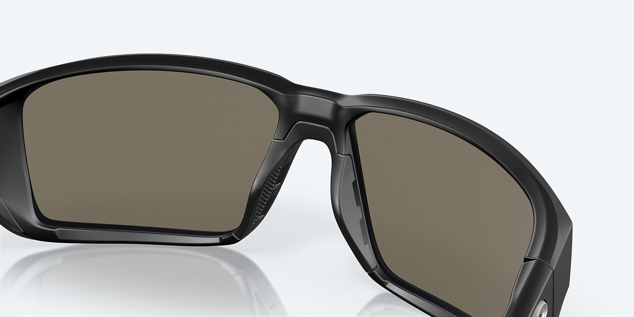 Lunettes de soleil Costa Fantail PRO L (60-15) avec Effet miroir Bleu verre et Noir mat monture Image 7 de 8 Lunettes de soleil Costa Fantail PRO L (60-15) avec Effet miroir Bleu verre et Noir mat monture Image 7 de 8