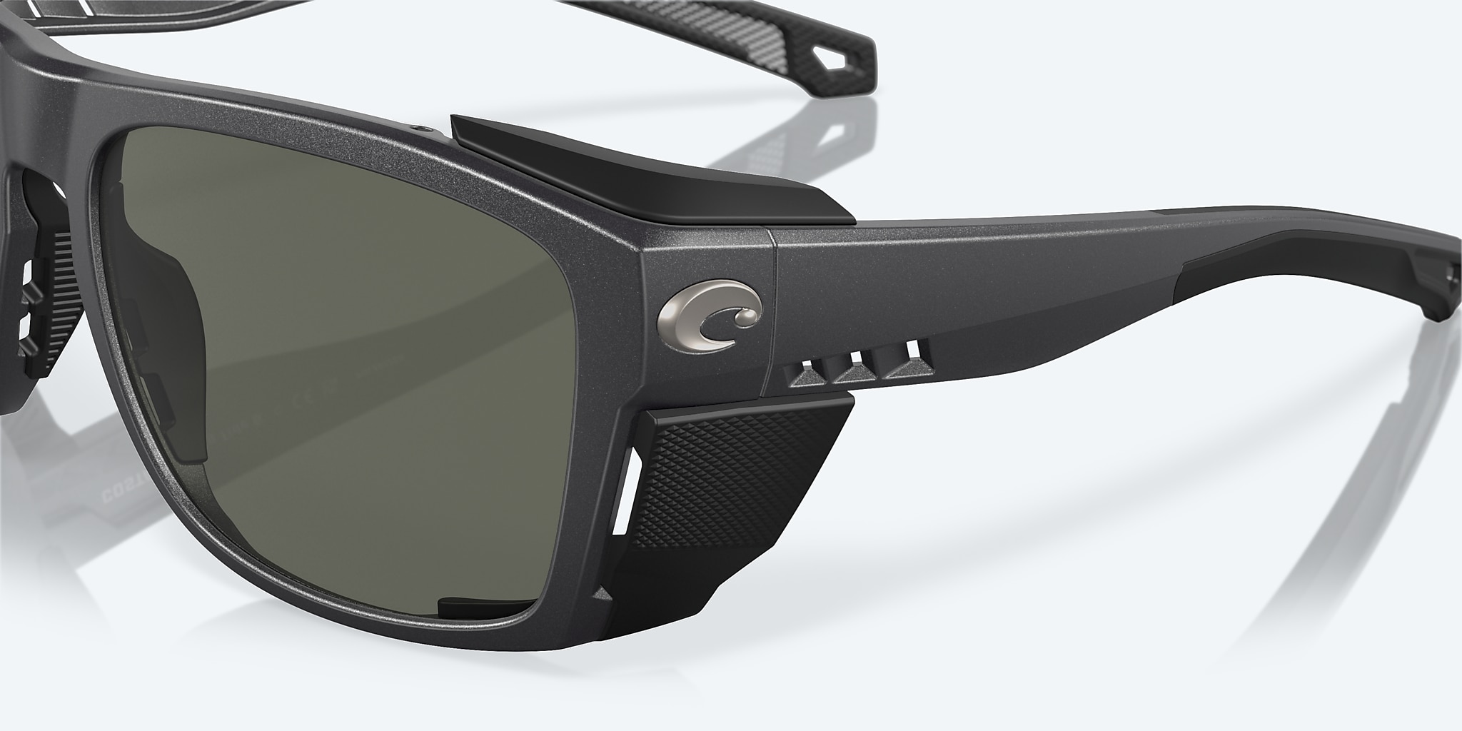 Sunglasses Costa King Tide 6 XL (58-17) with Gray lens and Black Pearl frame Image 7 of 8 Sunglasses Costa King Tide 6 XL (58-17) with Gray lens and Black Pearl frame Image 7 of 8