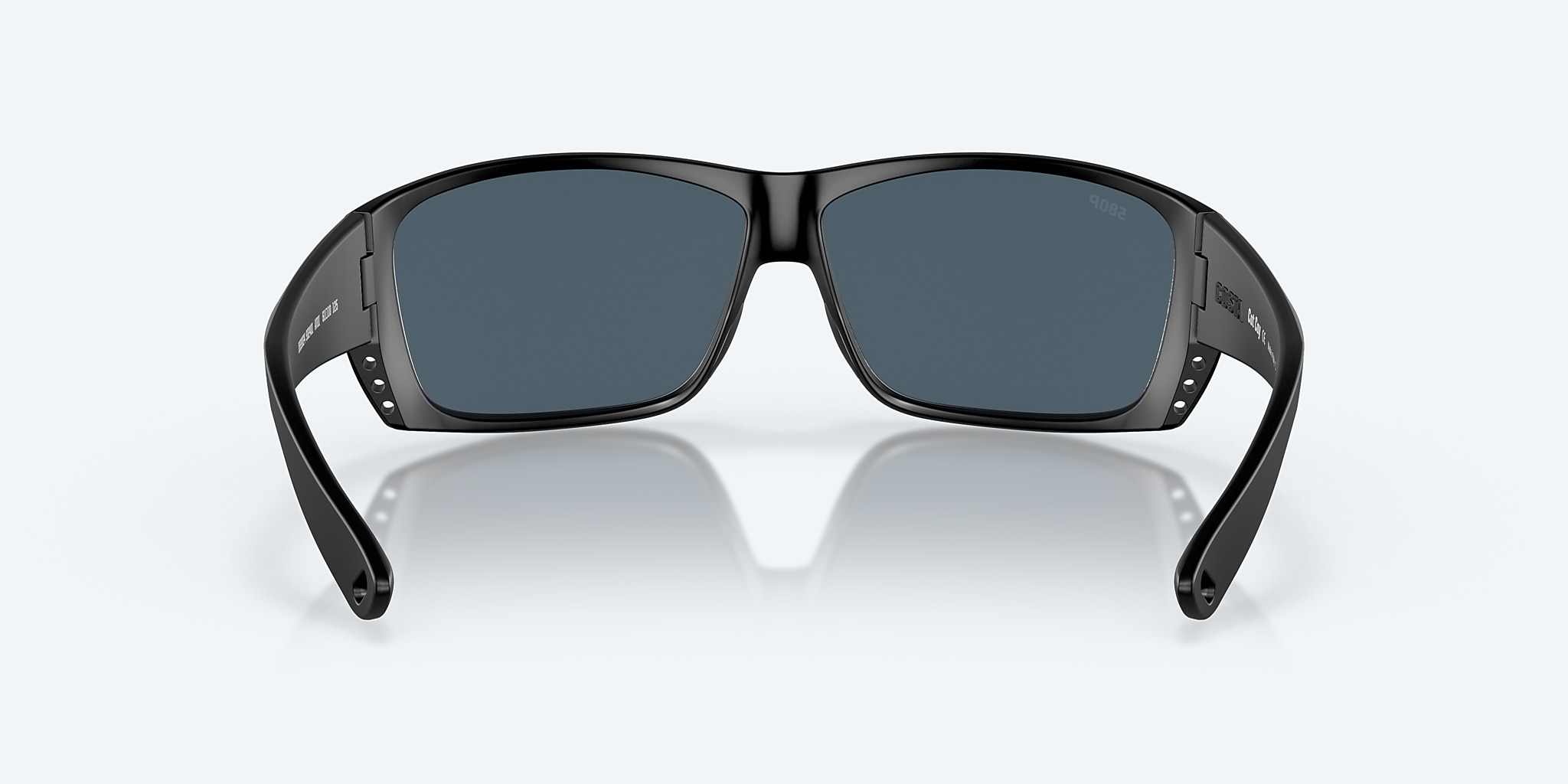 Sunglasses Costa Cat Cay M (61-10) with Gray lens and Blackout frame Image 4 of 7 Sunglasses Costa Cat Cay M (61-10) with Gray lens and Blackout frame Image 4 of 7