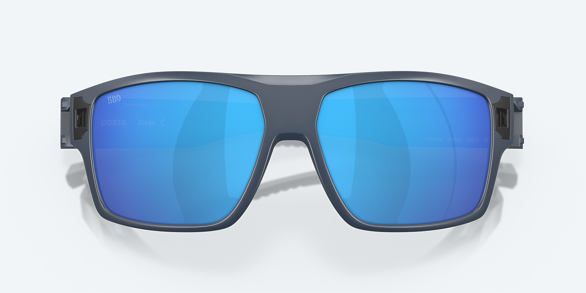 Gafas de sol Costa Diego XL (62-14) con Azul Espejado lente y Azul Medianoche montura Imagen 5 de 8 Gafas de sol Costa Diego XL (62-14) con Azul Espejado lente y Azul Medianoche montura Imagen 5 de 8