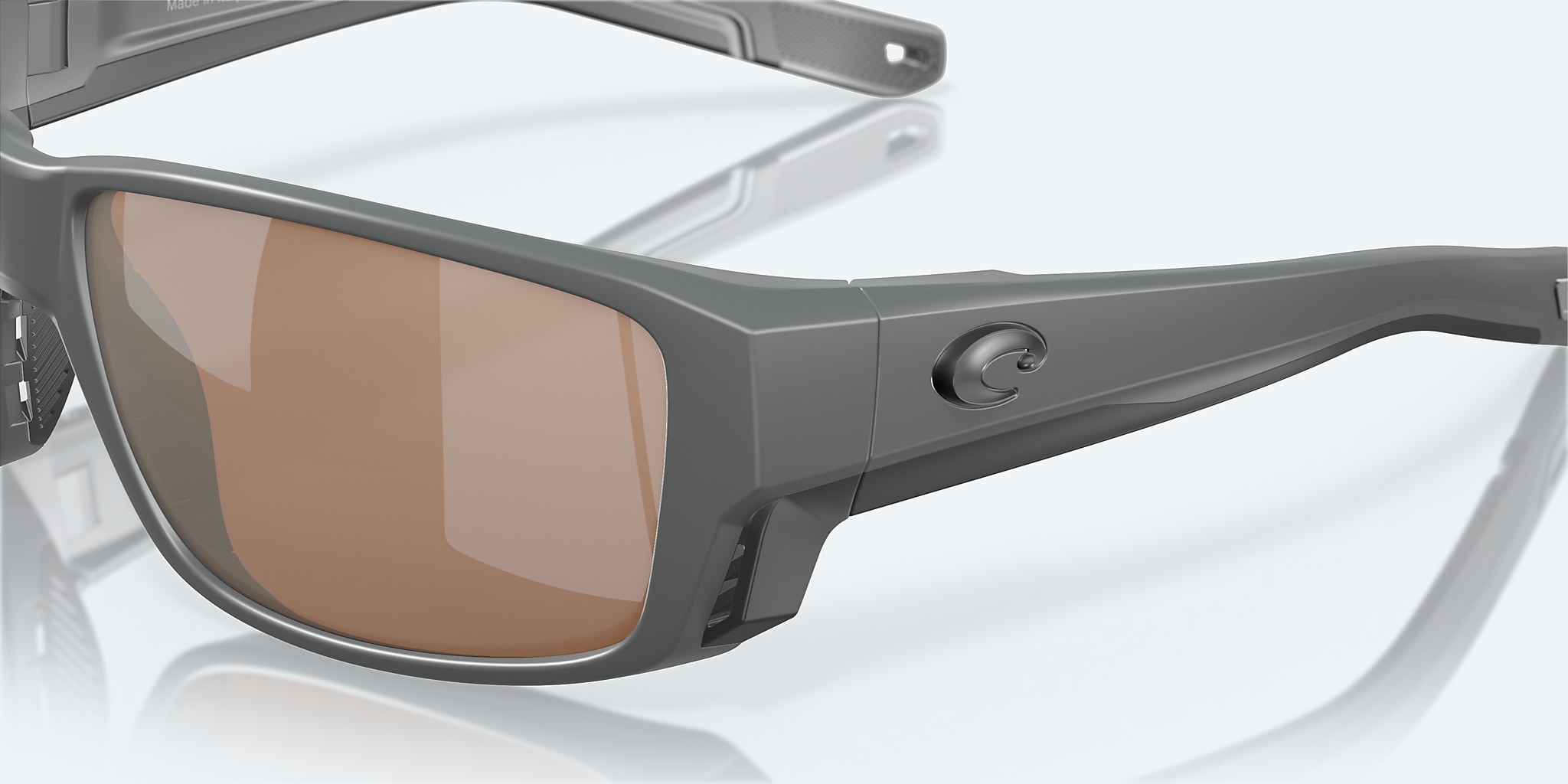 Gafas de sol Costa Tuna Alley PRO L (60-16) con Espejo plateado y cobrizo lente y Gris Mate montura Imagen 6 de 7 Gafas de sol Costa Tuna Alley PRO L (60-16) con Espejo plateado y cobrizo lente y Gris Mate montura Imagen 6 de 7