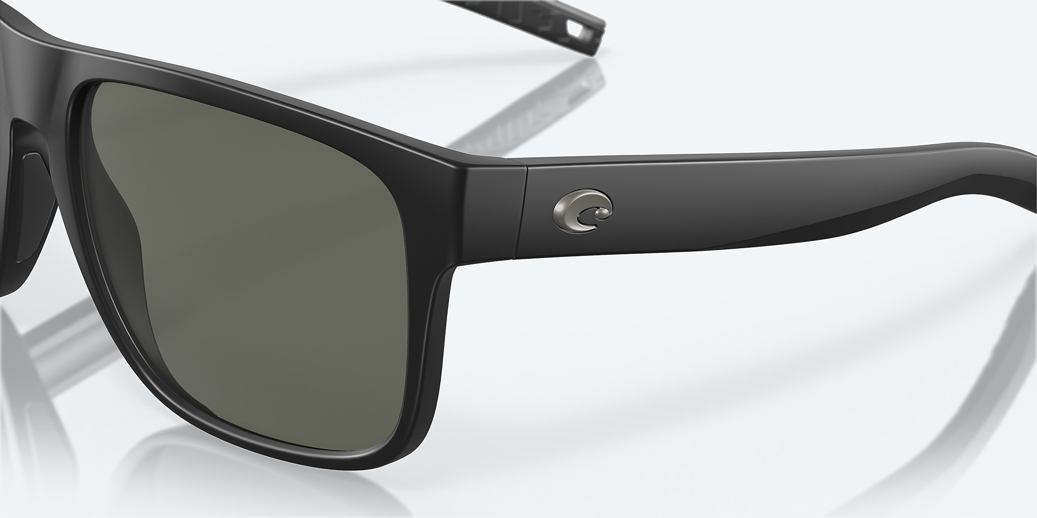 Sunglasses Costa Spearo XL XXL (59-17) with Gray lens and Matte Black frame Image 6 of 7 Sunglasses Costa Spearo XL XXL (59-17) with Gray lens and Matte Black frame Image 6 of 7