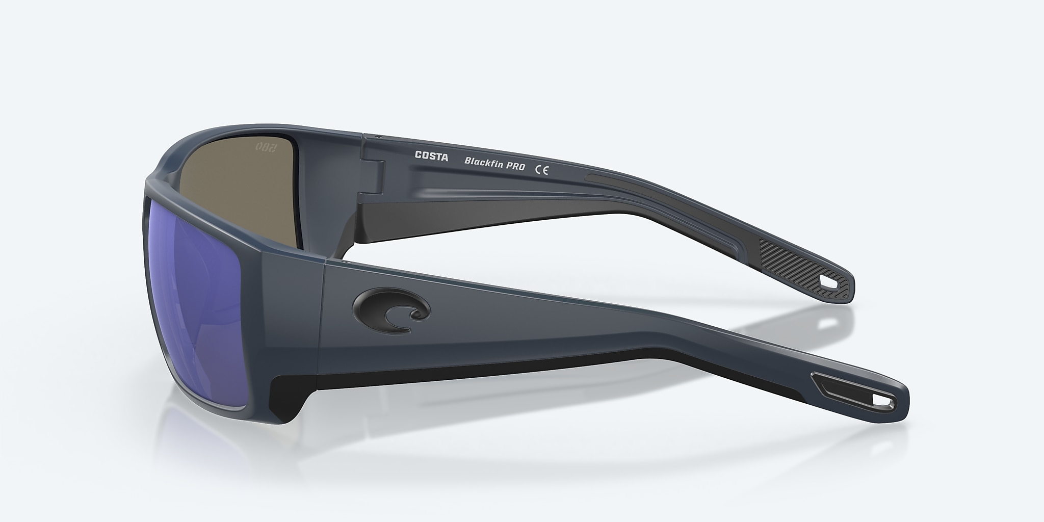 Sunglasses Costa Blackfin PRO L (60-16) with Blue Mirror lens and Midnight Blue frame Image 3 of 7 Sunglasses Costa Blackfin PRO L (60-16) with Blue Mirror lens and Midnight Blue frame Image 3 of 7