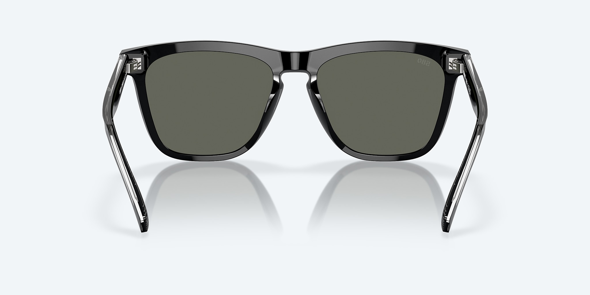 Sunglasses Costa Ulu L (56-17) with Gray lens and Black frame Image 4 of 7 Sunglasses Costa Ulu L (56-17) with Gray lens and Black frame Image 4 of 7