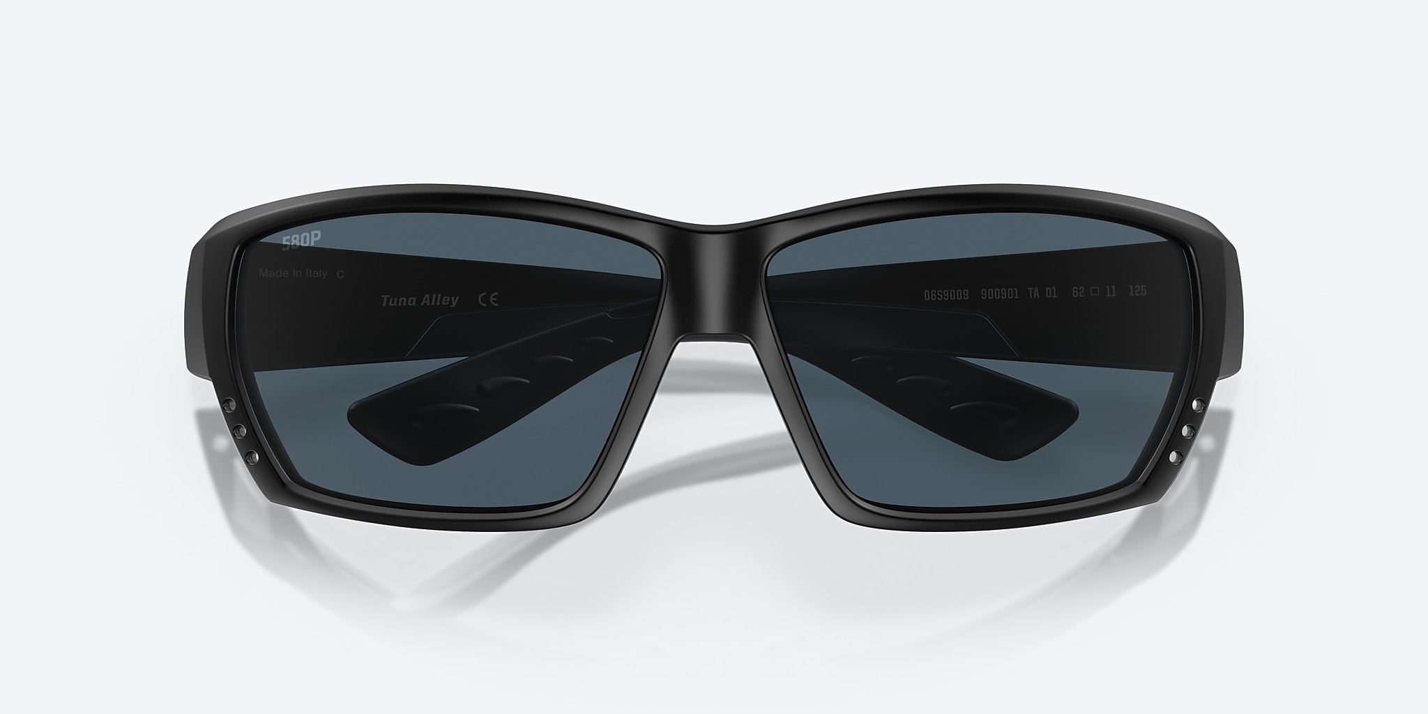 Sunglasses Costa Tuna Alley XL (62-11) with Gray lens and Blackout frame Image 5 of 7 Sunglasses Costa Tuna Alley XL (62-11) with Gray lens and Blackout frame Image 5 of 7