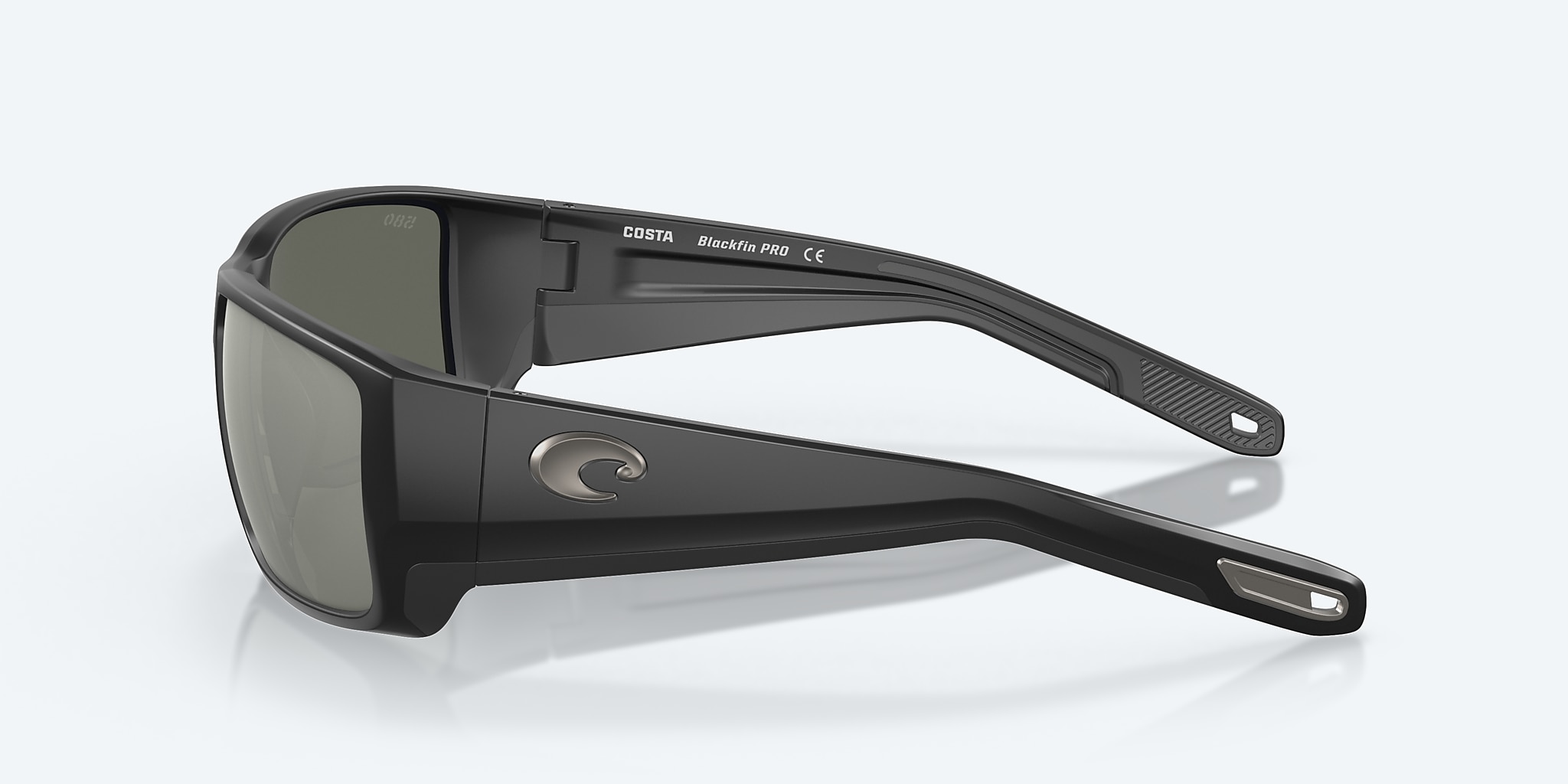 Sunglasses Costa Blackfin PRO L (60-16) with Gray Silver Mirror lens and Matte Black frame Image 4 of 8 Sunglasses Costa Blackfin PRO L (60-16) with Gray Silver Mirror lens and Matte Black frame Image 4 of 8
