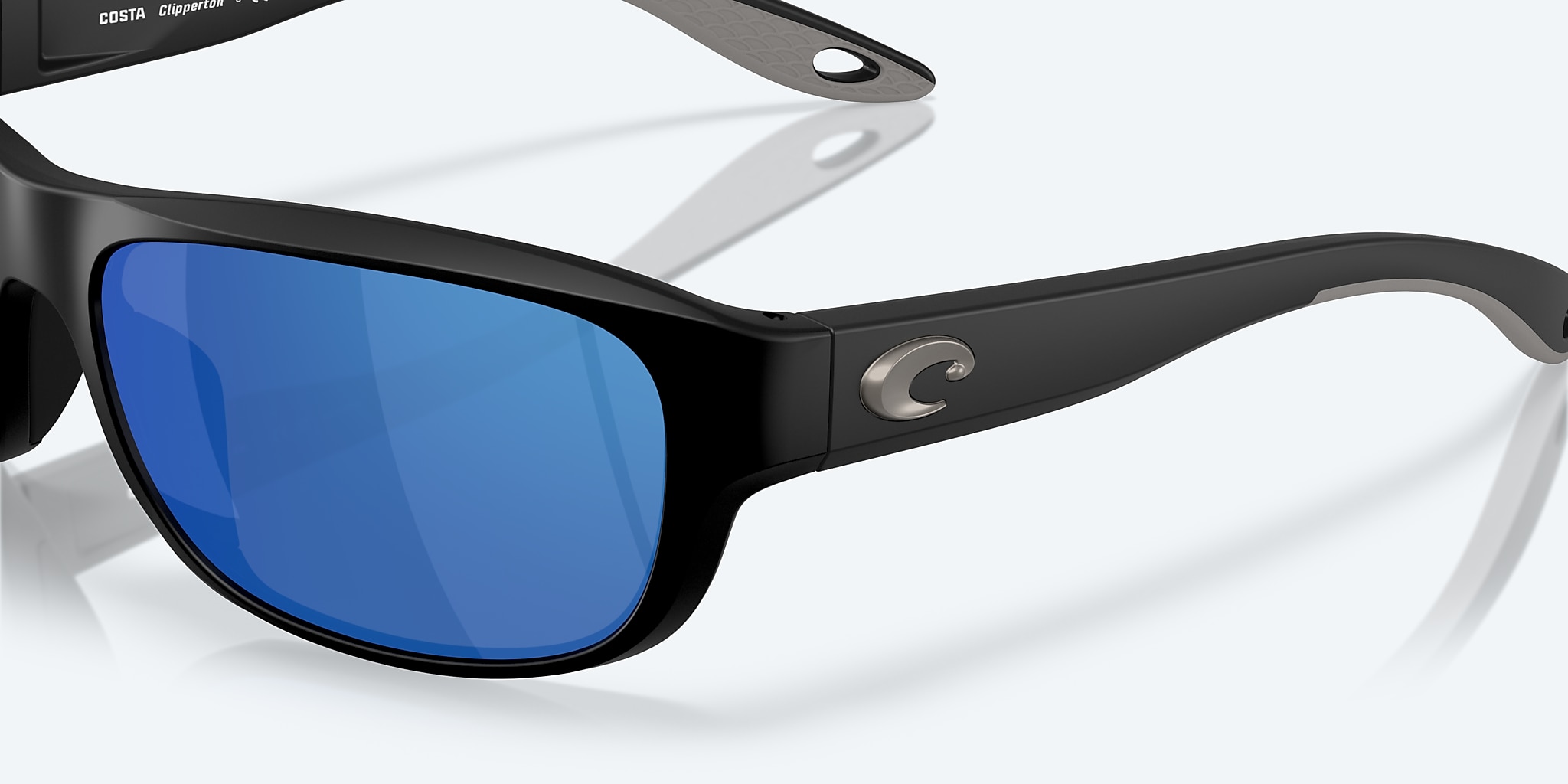 Sunglasses Costa Clipperton M (58-18) with Blue Mirror lens and Matte Black frame Image 6 of 7 Sunglasses Costa Clipperton M (58-18) with Blue Mirror lens and Matte Black frame Image 6 of 7