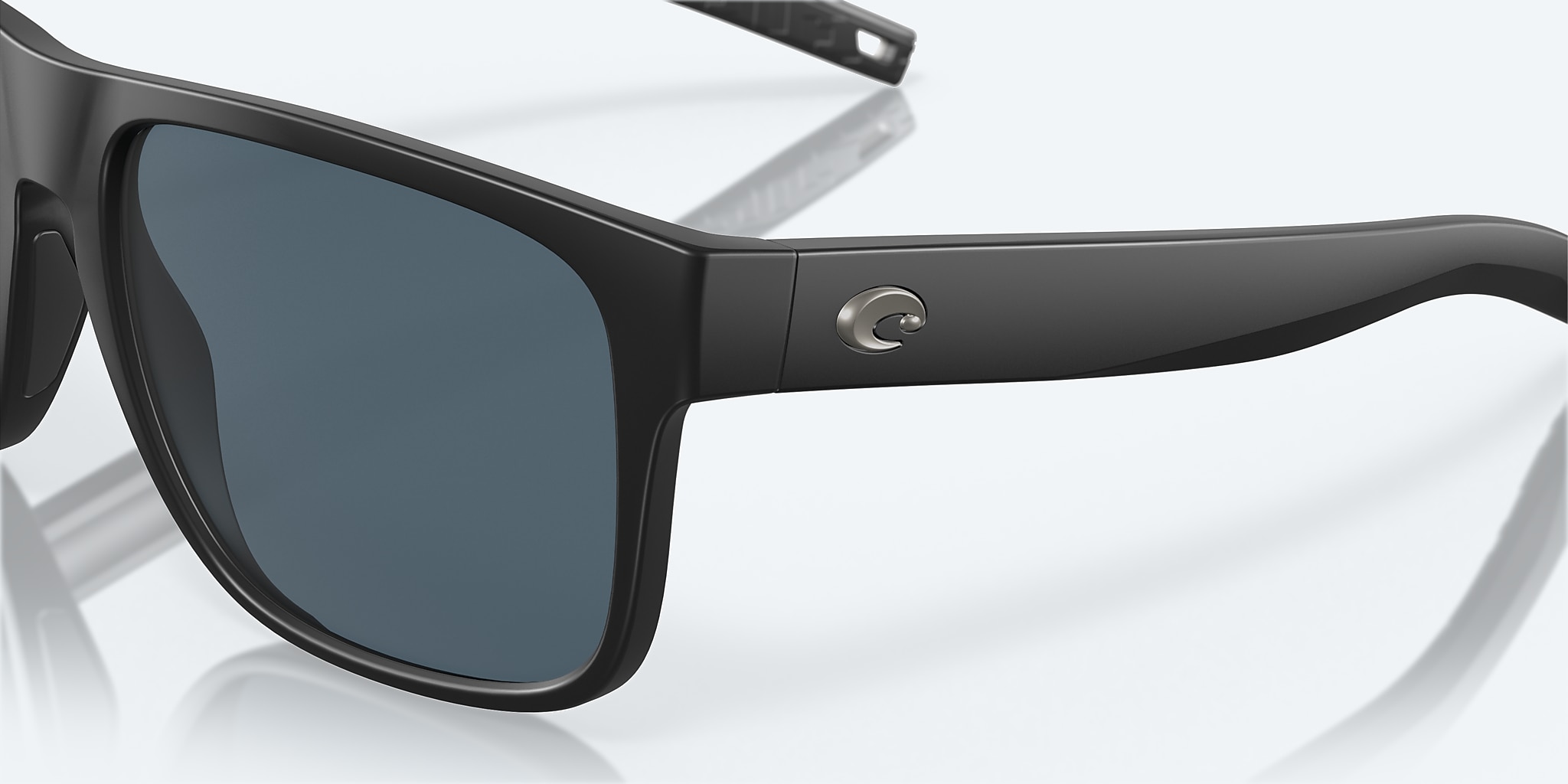 Sunglasses Costa Spearo XL XXL (59-17) with Gray lens and Matte Black frame Image 6 of 7 Sunglasses Costa Spearo XL XXL (59-17) with Gray lens and Matte Black frame Image 6 of 7