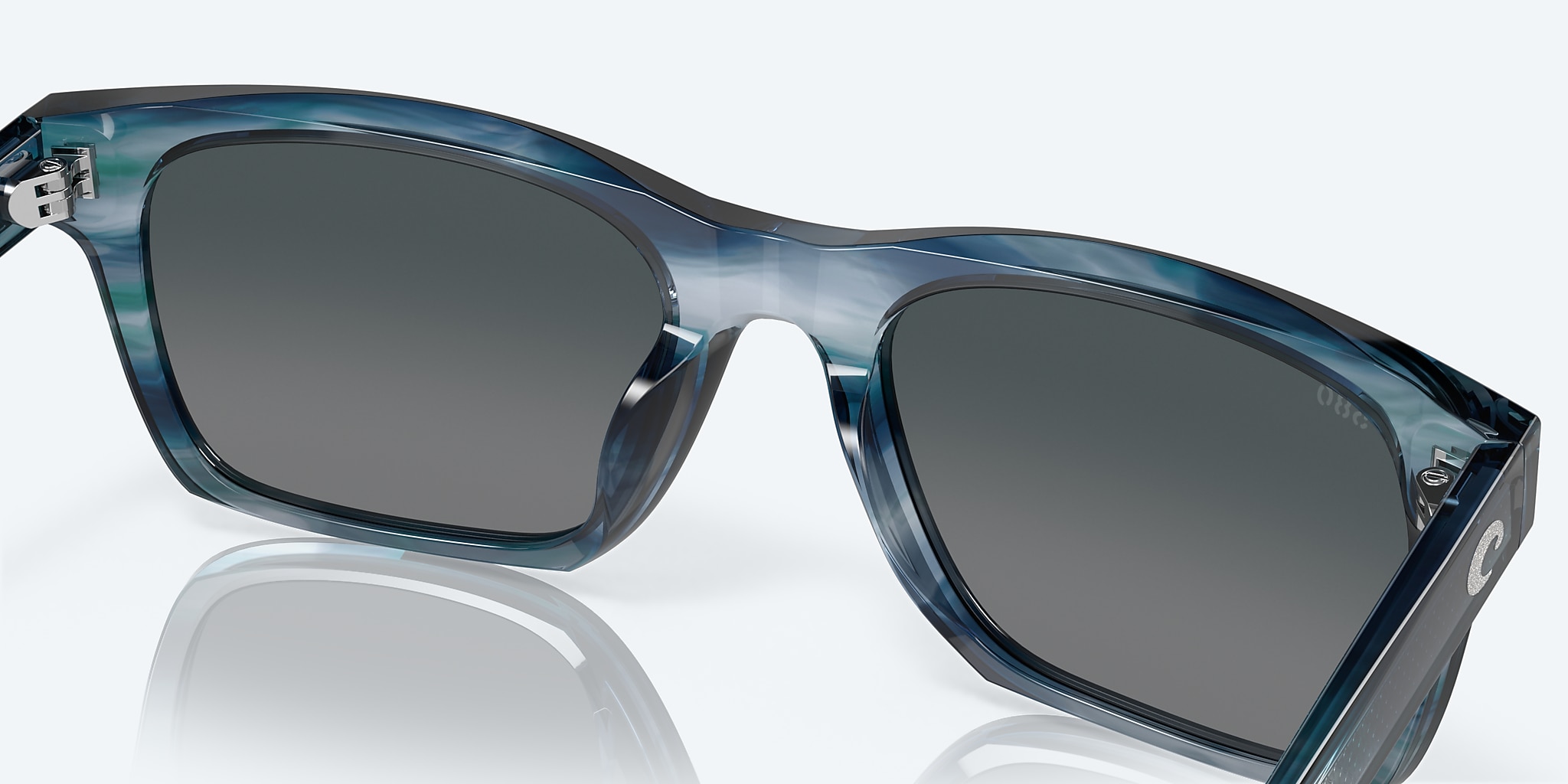 Lunettes de soleil Costa Tybee M (55-19) avec Dégradé Gris verre et Ocean Currents monture Image 7 de 7 Lunettes de soleil Costa Tybee M (55-19) avec Dégradé Gris verre et Ocean Currents monture Image 7 de 7