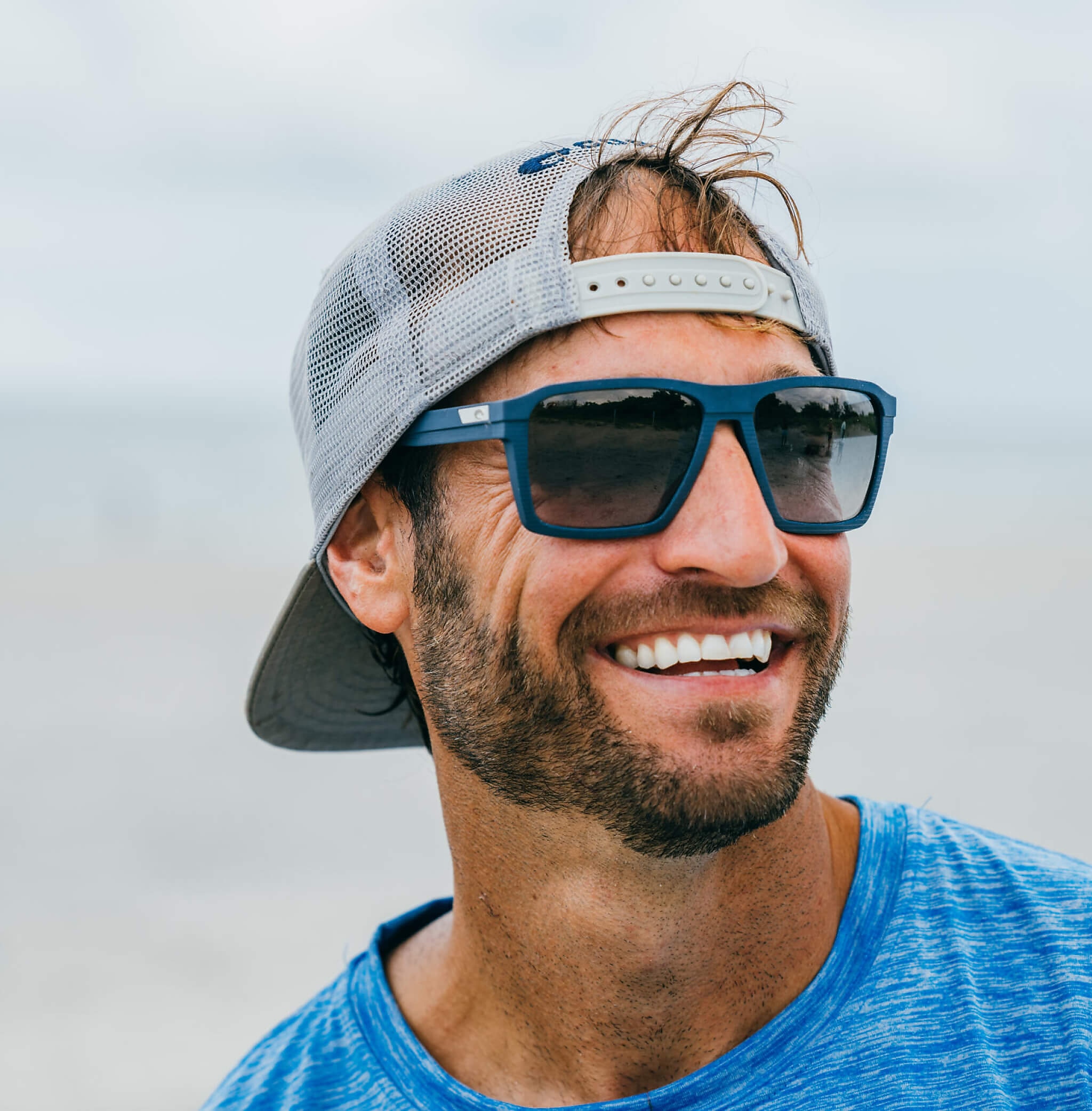 Sunglasses Costa Antille L (58-17) with Gray Gradient lens and Midnight Blue frame Image 3 of 9 Sunglasses Costa Antille L (58-17) with Gray Gradient lens and Midnight Blue frame Image 3 of 9