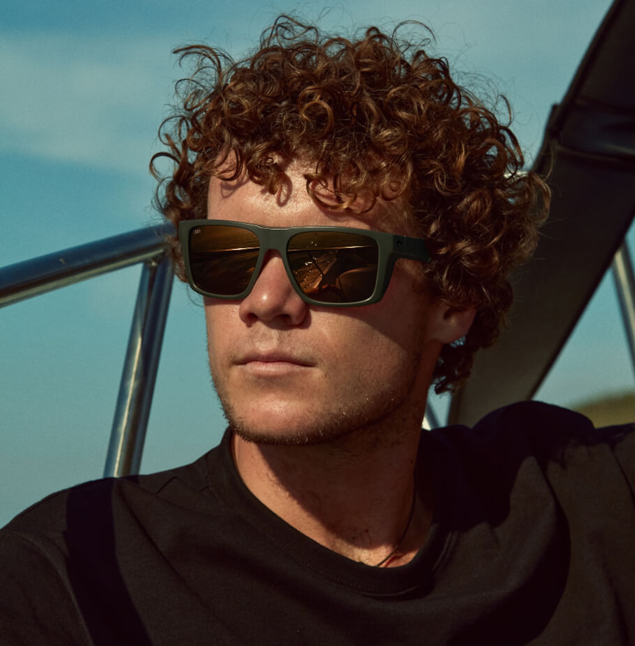 Sunglasses Costa Lido XL (57-16) with Gold Mirror lens and Matte Olive frame Image 3 of 8 Sunglasses Costa Lido XL (57-16) with Gold Mirror lens and Matte Olive frame Image 3 of 8