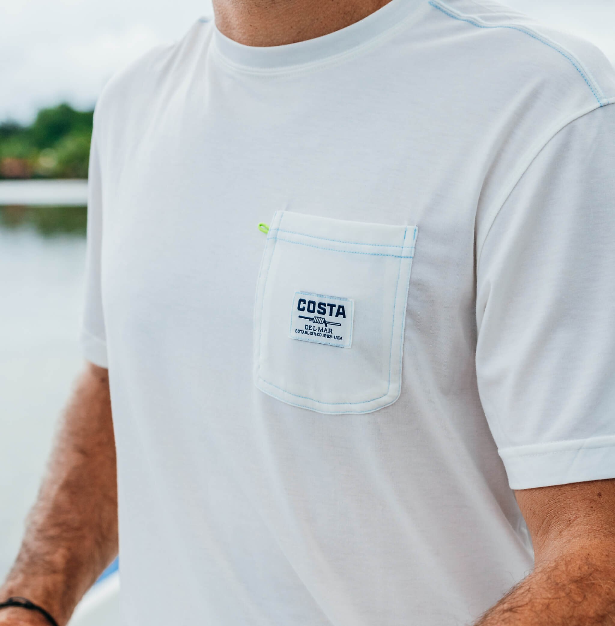 Apparel Snow White Costa Del Mar Pocket Tee SS Image 3 de 6 Apparel Snow White Costa Del Mar Pocket Tee SS Image 3 de 6