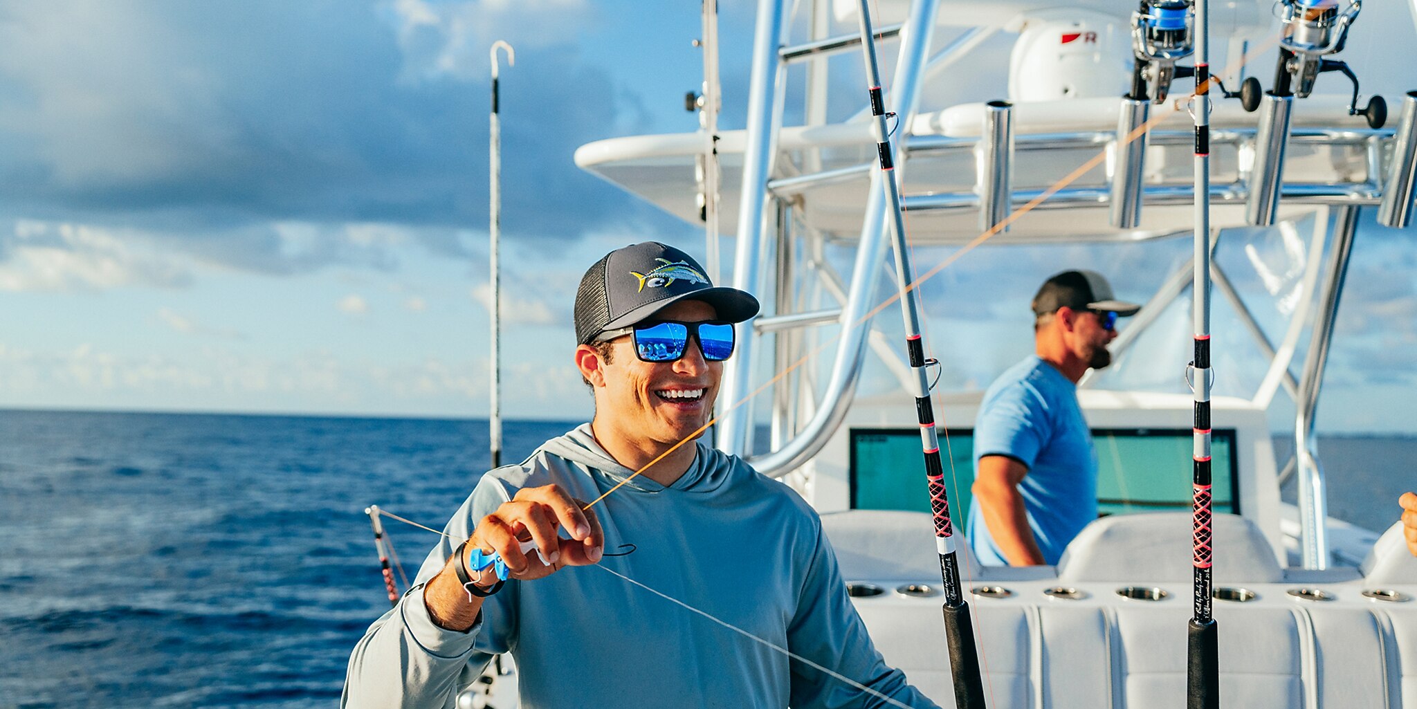 Costa Rincon II XL (64-11) with Blue Mirror lenses and Americas