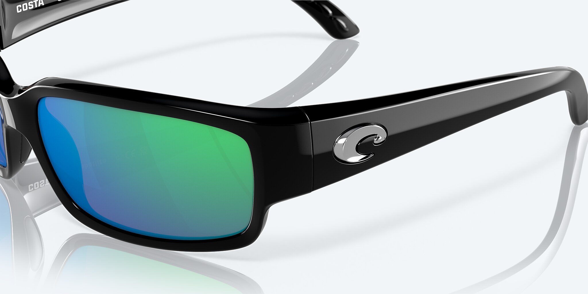 Lunettes de soleil Costa Caballito M (59-15) avec Effet miroir Vert verre et Noir brillant monture Image 6 de 7