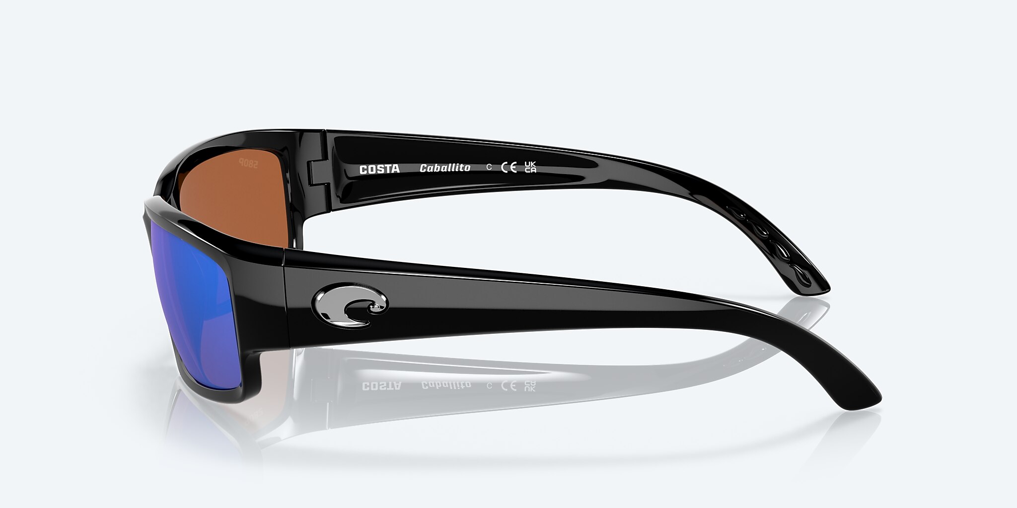 Lunettes de soleil Costa Caballito M (59-15) avec Effet miroir Vert verre et Noir brillant monture Image 3 de 7