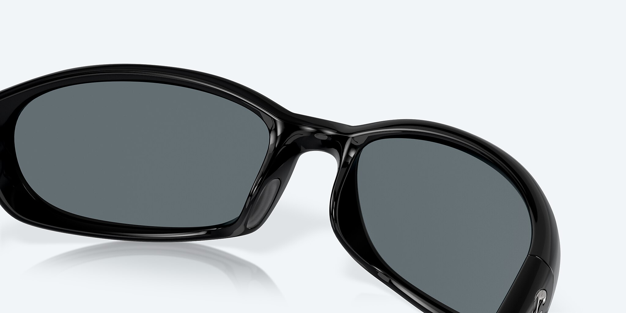 Sunglasses Costa Harpoon S (61-18) with Blue Mirror lens and Shiny Black frame Image 7 of 7