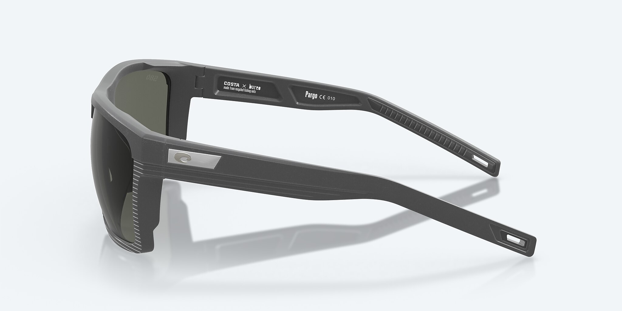 Sunglasses Costa Pargo L (61-17) with Gray lens and Dark Gray frame Image 3 of 7