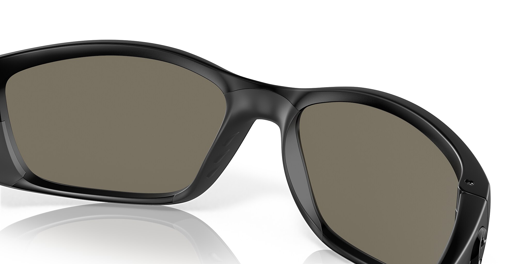 Costa Fisch XL (64-17) with Blue Mirror lenses and Blackout frame