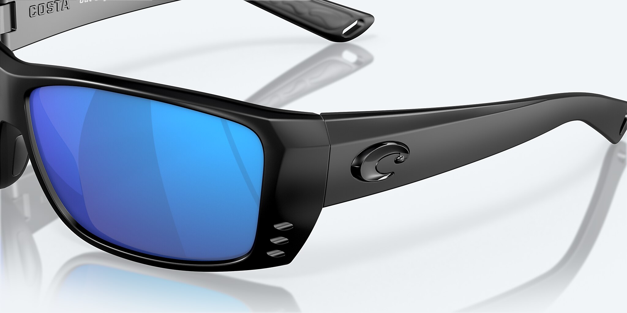 Sunglasses Costa Cat Cay M (61-10) with Blue Mirror lens and Blackout frame Image 6 of 7